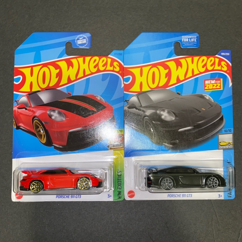 -Porsche 911 GT3 two car set black & red Hot wheels